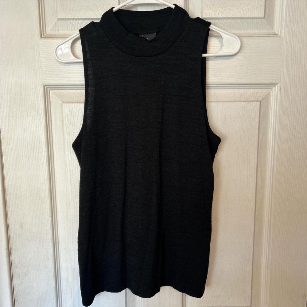 Worthington Sleeveless Mock Neck Black Top